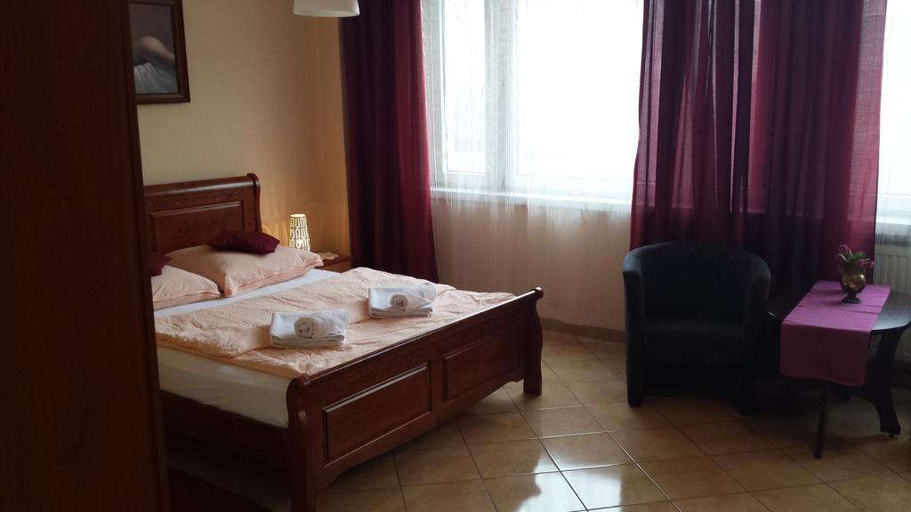 Hotel Elda 2 Быдгощ Номер фото