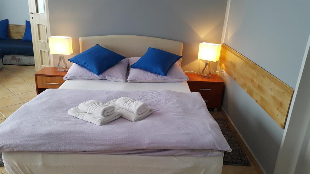Hotel Elda 2 Быдгощ Экстерьер фото