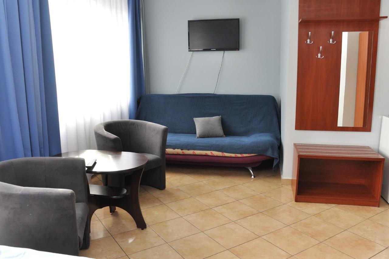 Hotel Elda 2 Быдгощ Экстерьер фото